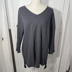 Suzanne Betro Gray/Black Knit Top Sz Large NWT